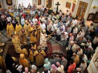 Божественная литургия. Фото: Дарья Рыбалтович (2010 г.)